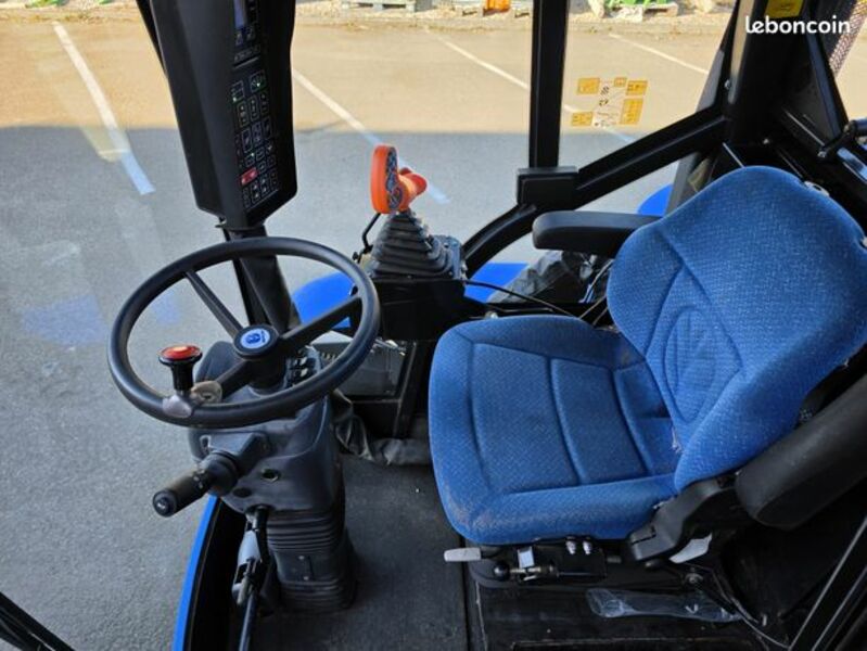 Machine à vendanger VN 2080 New Holland, 2700 h